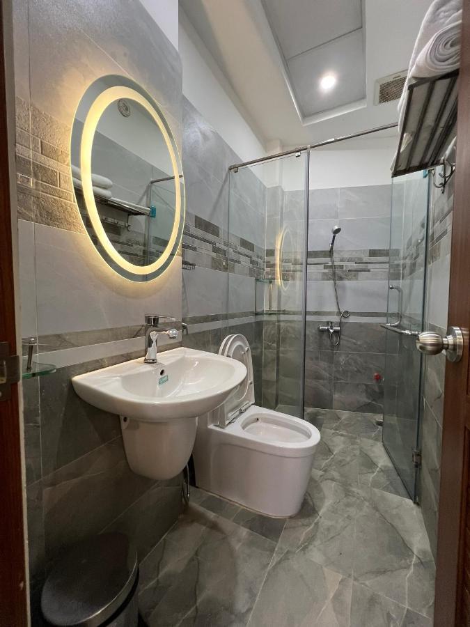 Sauthi Hcm Khách sạn hẻo lánh *