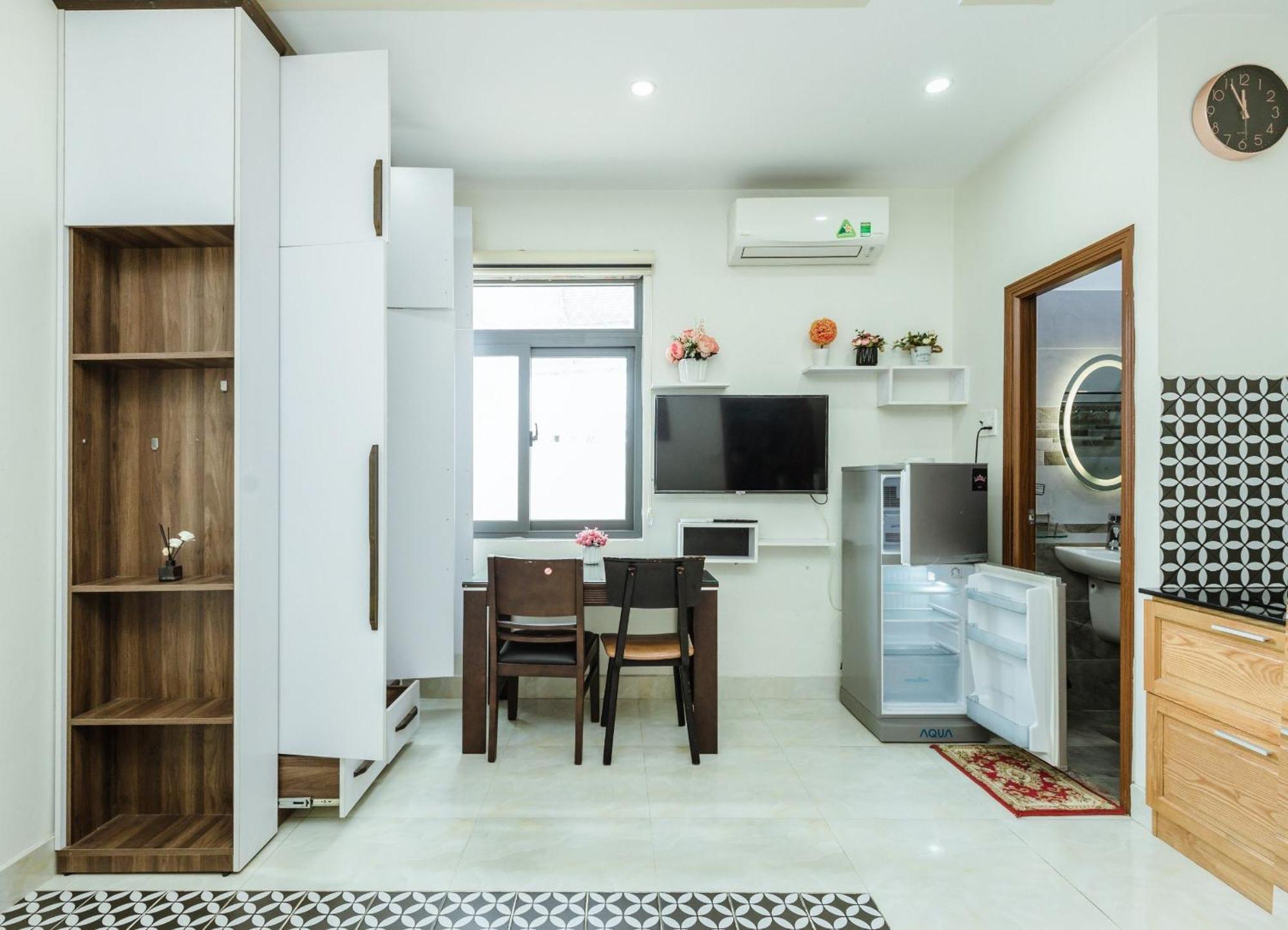 Khách sạn hẻo lánh Sauthi Hcm *